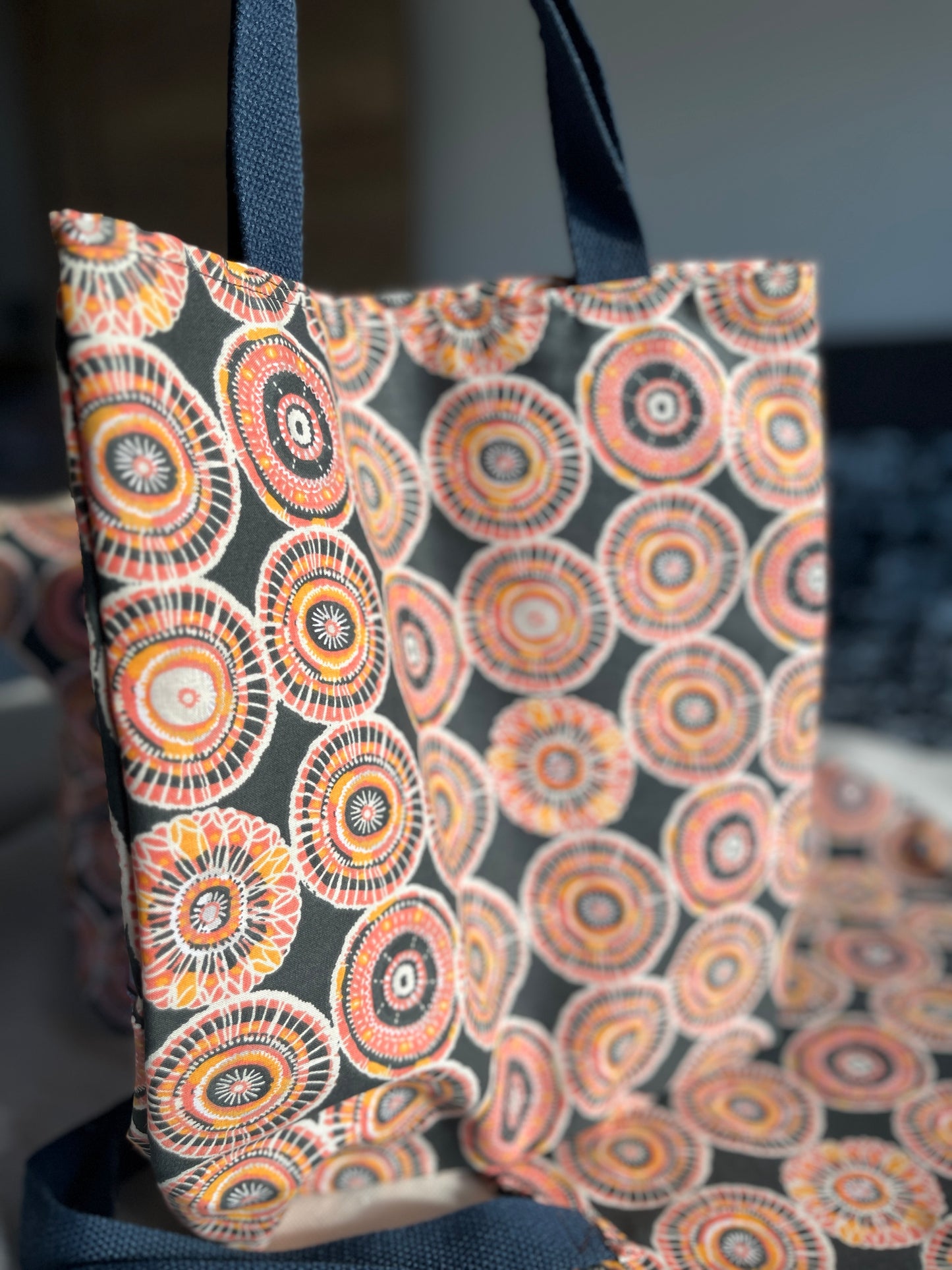 Sac en tissu à motif rond rouge
